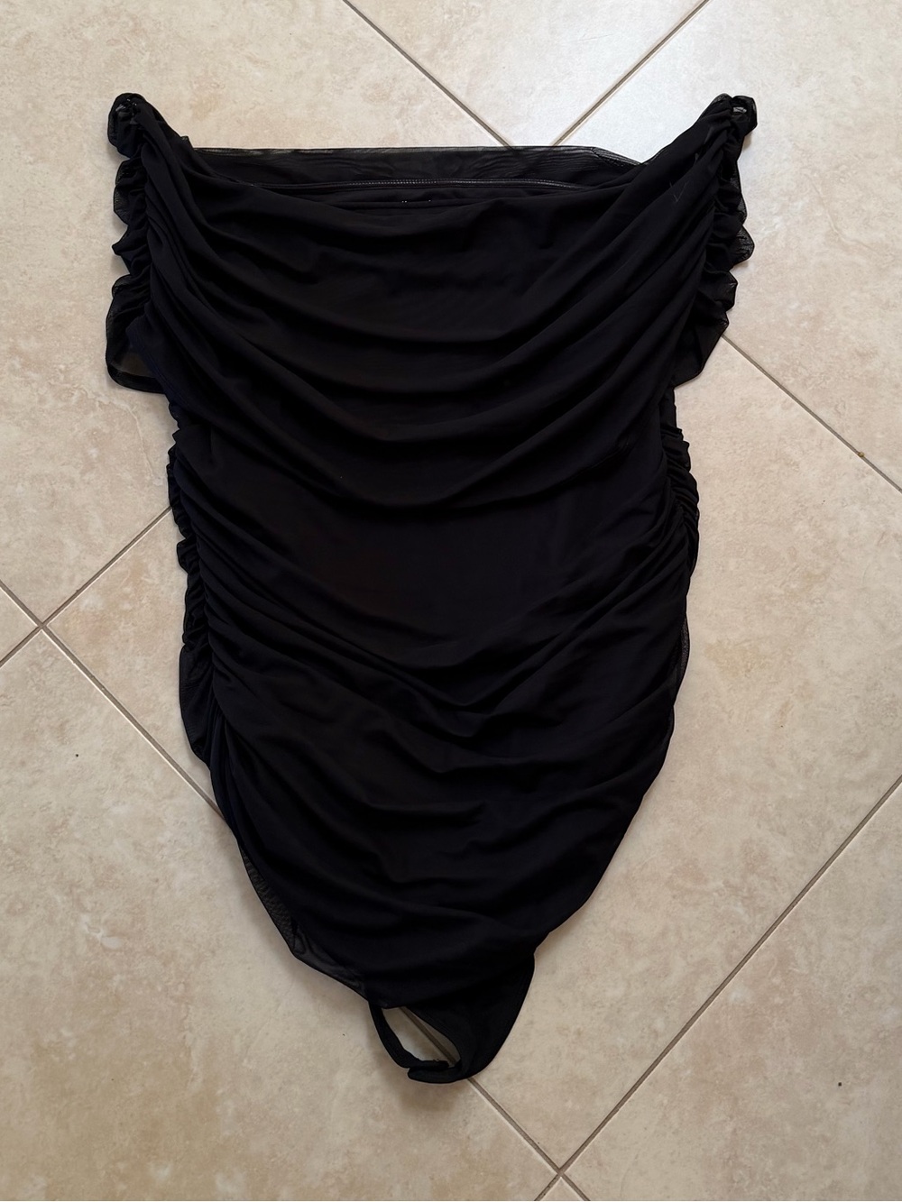Abercrombie Black Ruched Strapless Women’s Bodysuit